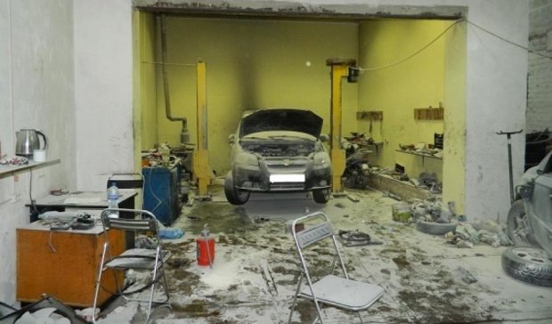 В Киеве в гараже взорвался газовый баллон