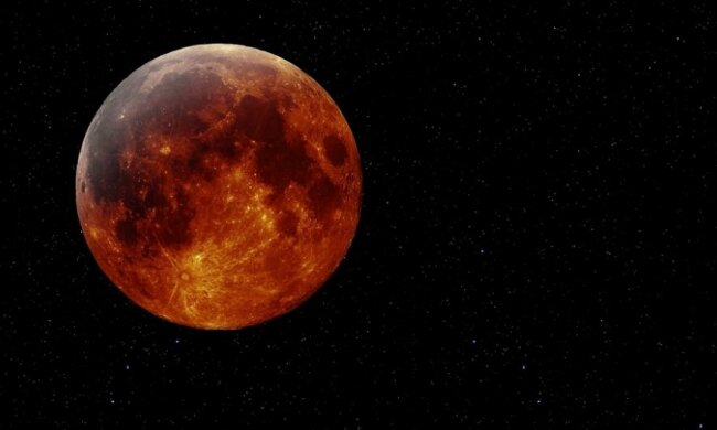 Лунное полу-затмение произойдет в середине августа
