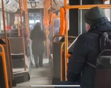 Автобус в Києві, фото: скріншот з відео Київ зараз