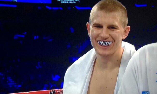 Українець Богачук виграв в андеркарті бою Головкін - Джейкобс