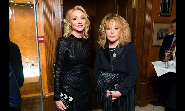 Мама и дочка: как выглядели в одном возрасте Орбакайте и Пугачева, фото