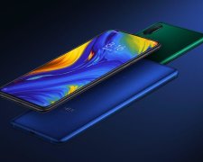 Раскупили за минуту: Xiaomi Mi Mix 3 исчез с прилавков