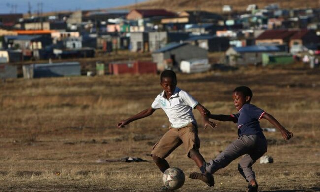 Бідна африканська країна стала футбольним спонсором