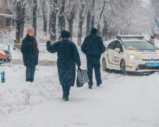 Киевляне шли на работу мимо окоченевшего трупа