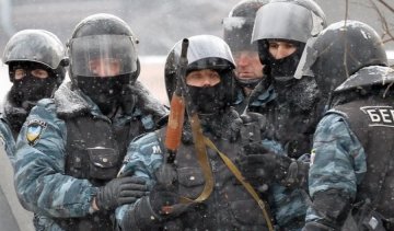 Екс-беркутівець розповів про "чорні премії"