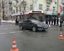 ДТП с кортежем Порошенко: врачи борются за жизнь пенсионера