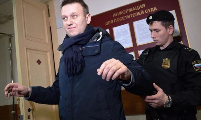Что ж ты, Леша, сдал назад: Навальный решил замять историю с Рыбкой