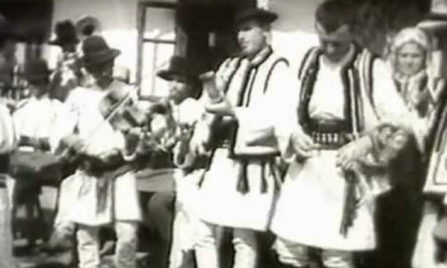 Як українці святкували весілля в 1940 році (відео)