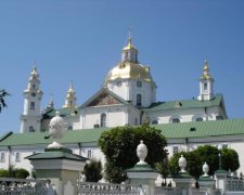 Почаевская лавра попала в очередной пророссийский скандал