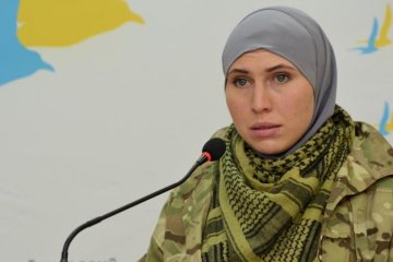 Аміна Окуєва розповіла про стан пораненого чоловіка