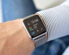 Apple Watch Series 4 витягли пенсіонера з того світу