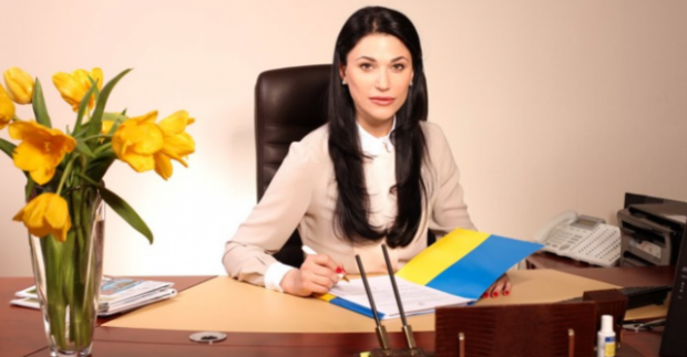 Суддя Вікторія Джарті пересіла на авто S-класу за €200 тис., але не вказала його у декларації