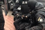 В Днепре "заминировали" суд: копы приперли "шутников" к стенке
