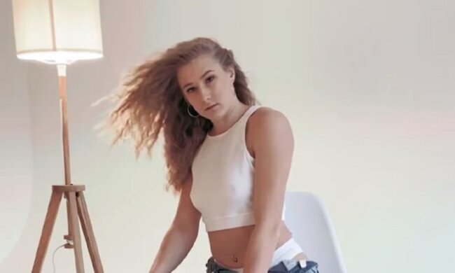 Катя Нікітіна, Instagram