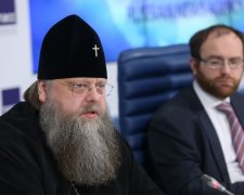 У РПЦ відмовилися обговорювати "дива" погруддя Миколи ІІ