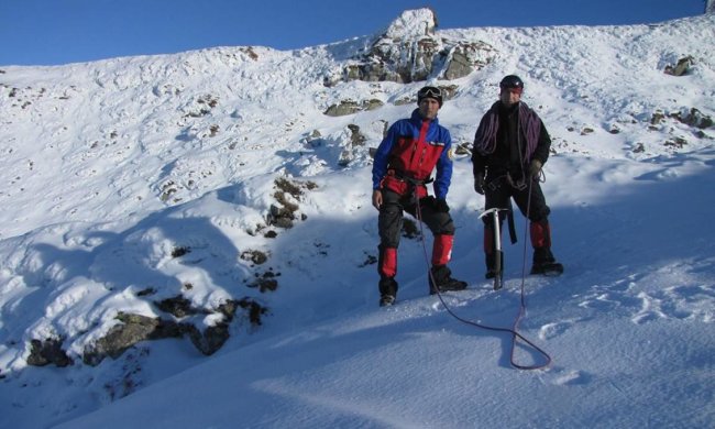 Рятувальники потрапили у лихо, розшукуючи туриста-заблуду у Карпатах