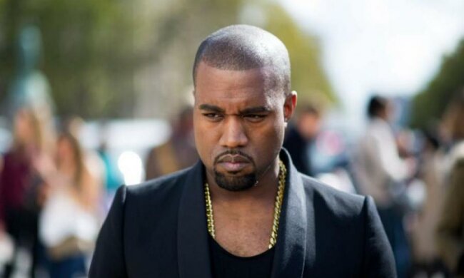 Каньє Вест вирішив жорстоко пропіаритися на смерті Вітні Х'юстон: фото
