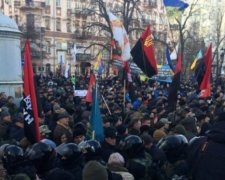 "Блокадне віче": копи затримали лідера ОУН