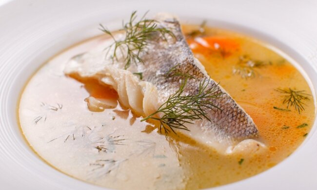 Рибний суп, фото lefood