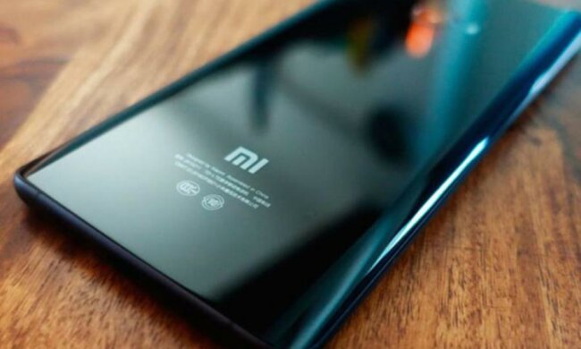 Дизайнер Xiaomi оказался неблагонадежным