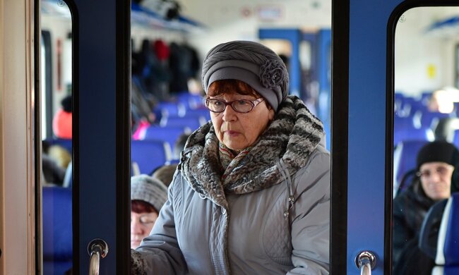 пенсионеры в Украине