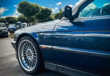 BMW Alpina B12 5.7, фото з соцмереж