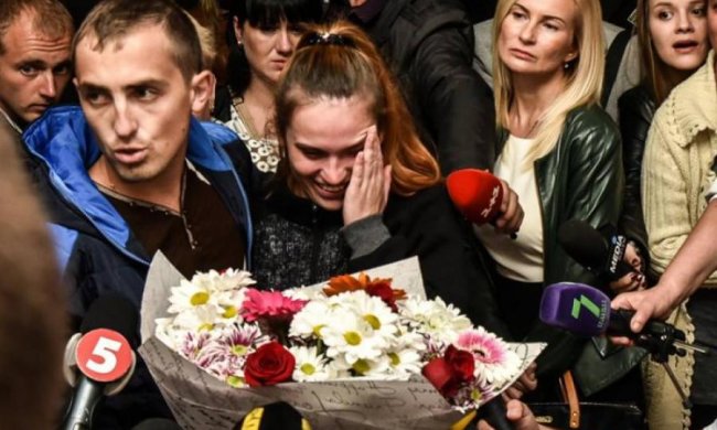 Суд відпустив сироту, яку звинувачують у підпалі дитячого табору