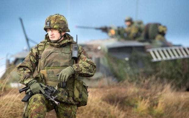 Война близко: НАТО всерьез тренируется бить Россию