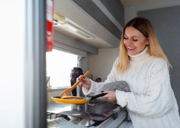 Що їсти, щоб зігрітись. Фото: freepik com