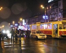 Трамвай відрізав голову дівчині