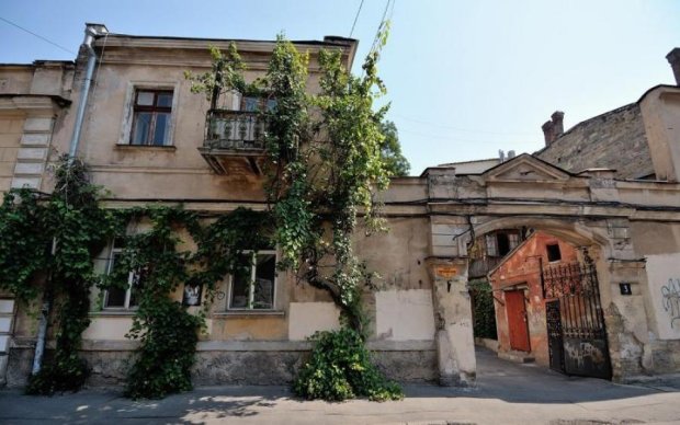 Из-за безразличия киевской власти Украина может потерять уникальный памятник истории