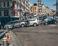 Молодой киевлянин погиб в жуткой ДТП: разнесло на куски, кадры кошмара 18+