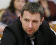 "Придем к власти и всех вас найдем! Ты, фантик от шоколадки!": как Парасюк прорывался в Раду