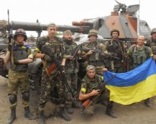 Европа советует распустить нерегулярные войска в Украине