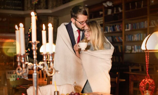 Романтичні пригоди, авантюри та стабільні відносини: кому із знаків Зодіаку Купідон подарує любовну ейфорію в лютому