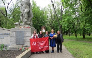 "Декоммунизация": винницкие националисты набросились на пенсионеров