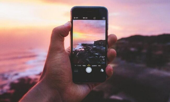 З'явилися перші фото iPhone X Plus