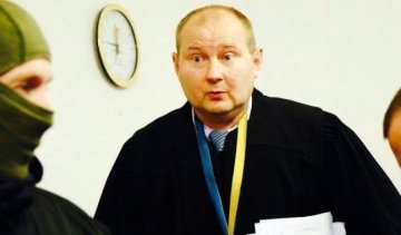 Поки він у Криму: Рада дозволила арештувати Чауса