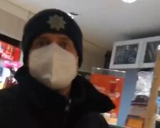 Полицейский, кадр из видео