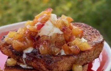 Французькі тости, кадр з відео