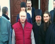 Путін "замолив" гріхи в монастирі