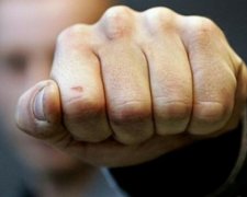 Чернігівський прокурор побив колегу