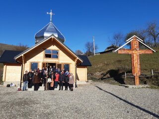 В Карпатах построили купель с целительной водой, фото: Facebook Юрий Мануляк