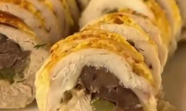 Куриные рулетики, кадр из видео