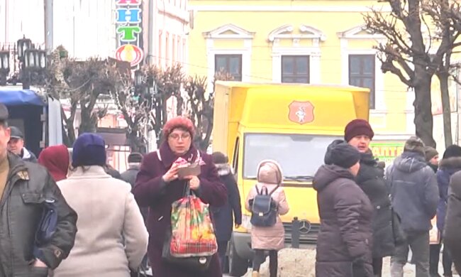 Скрин, видео YouTube улица