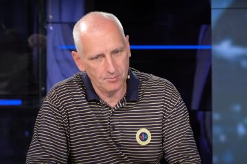 Олег Старіков