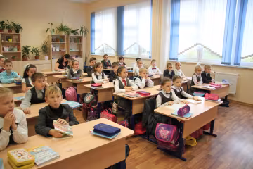 В українській школі постраждали більше 30 дітей: жахливий інцидент ледь не обернувся смертельною трагедією