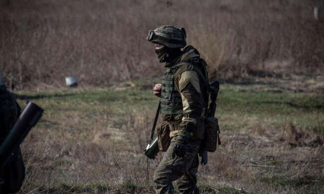 Військові, фото: Facebook