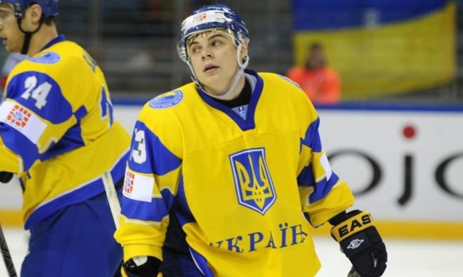 Украинские хоккеисты обыграли итальянцев 