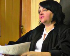 Украина опасно приблизилась к признанию "ДНР", - мнение